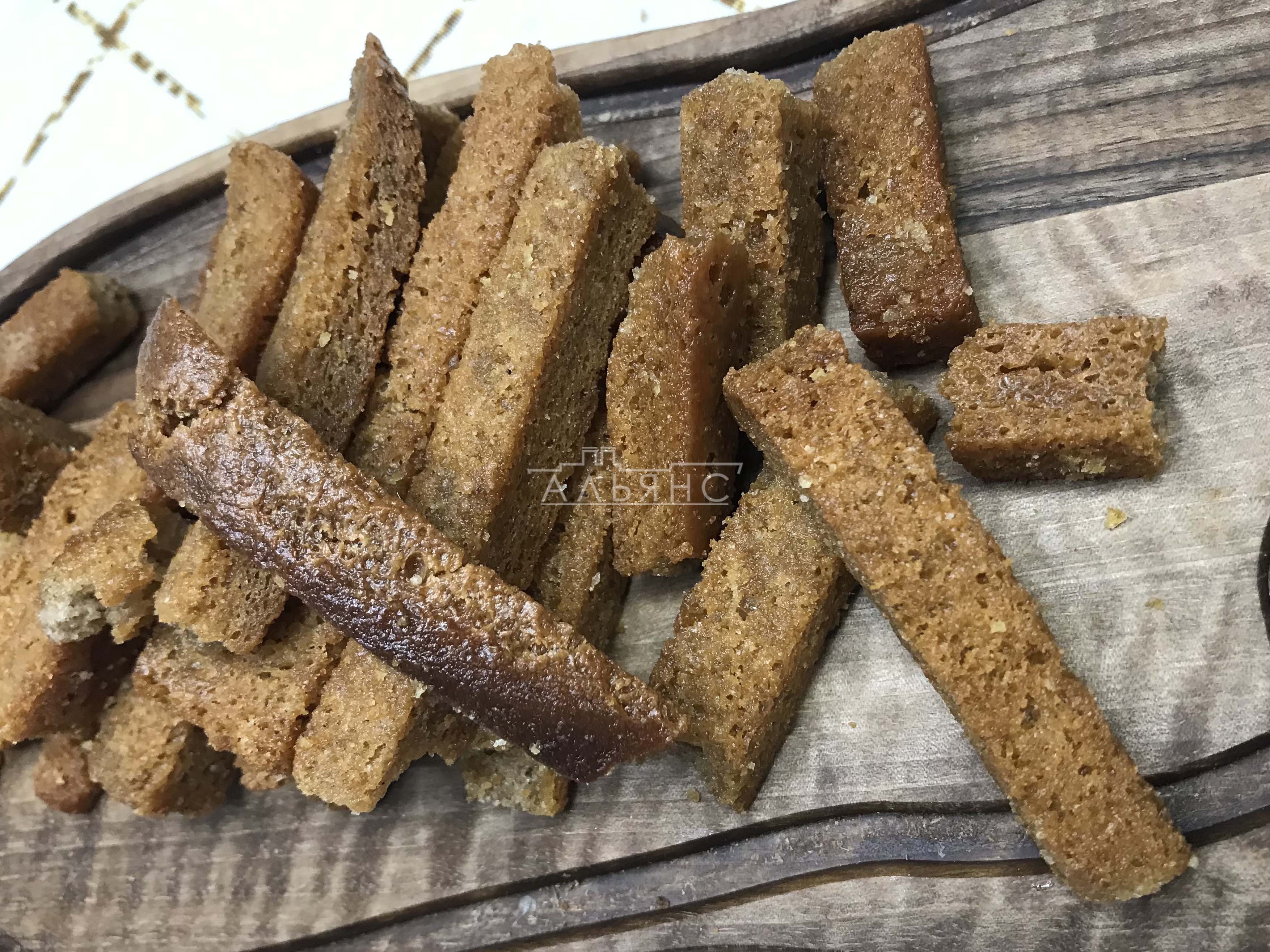 Деревенские гренки с чесноком в Нахабино