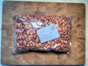 Другие закуски: Миндаль жарено-соленый