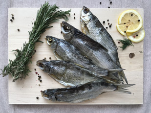 Лакедра: Вобла вяленая астраханская крупная