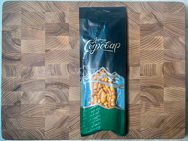 Сыр 60 гр ГОРНЫЙ СЫРОВАР (Бочонок копчёный с аджикой) в Нахабино