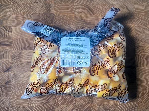 Сыр 1 кг ГОРНЫЙ СЫРОВАР (Бочонок копчёный с паприкой) в Нахабино