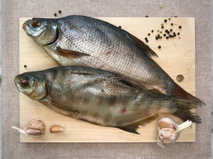 Камбала ёрш (Мурманская) вяленая: Лещ цимлянский вяленый